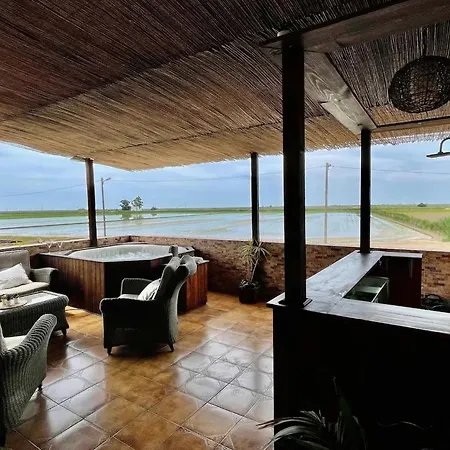 El Mirador Apartment *